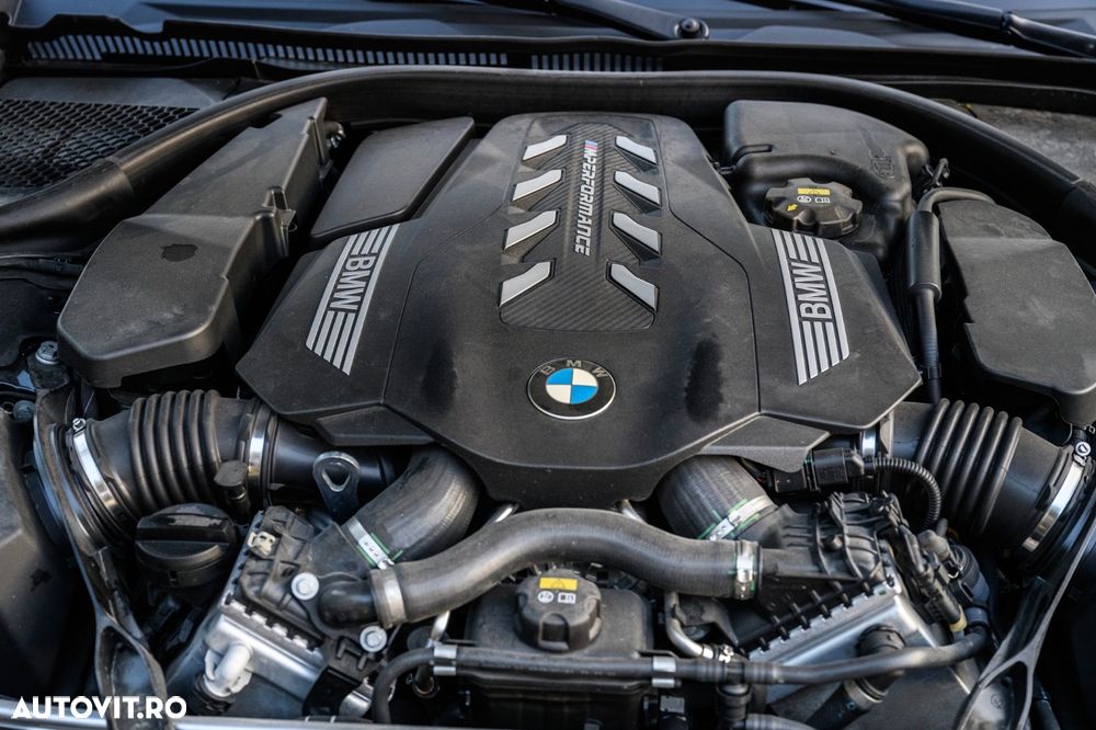 BMW Seria 8 840i xDrive - 40