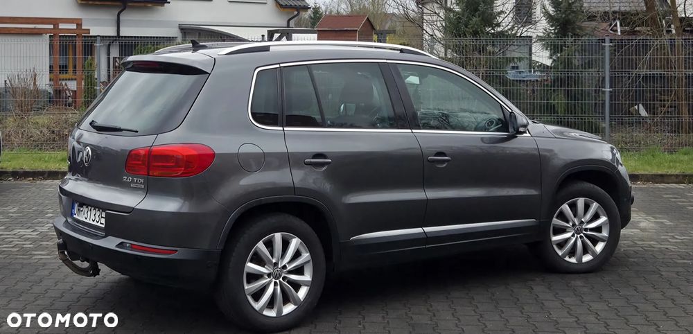 Volkswagen Tiguan - 4