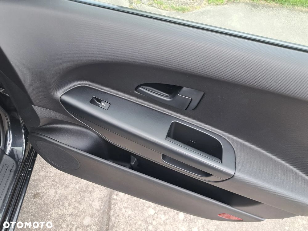 Kia Ceed 1.6 L - 28