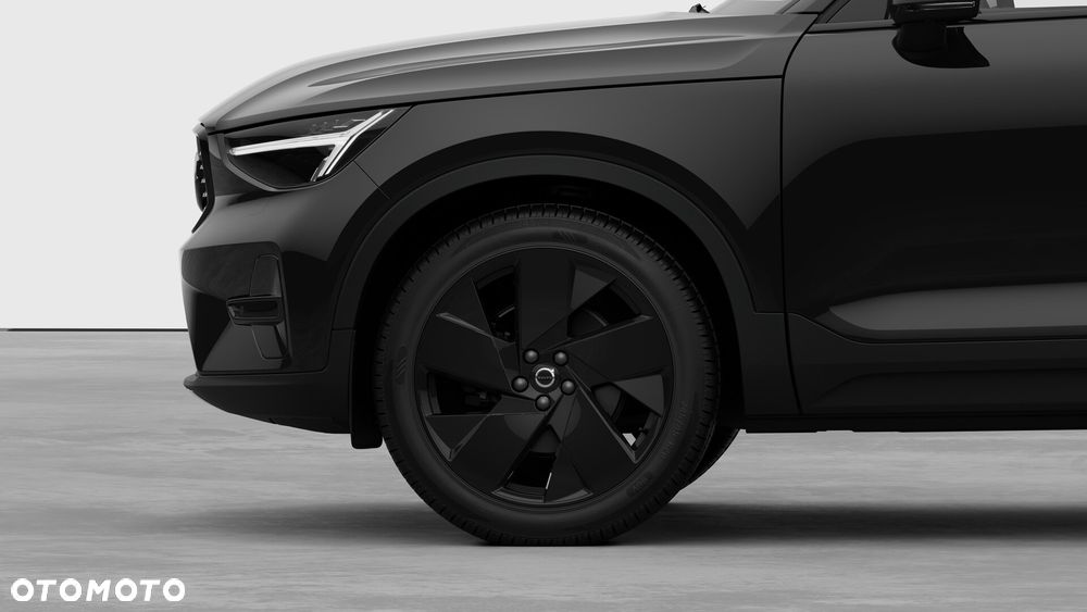 Volvo XC 40 B4 Plus Black Edition - 8