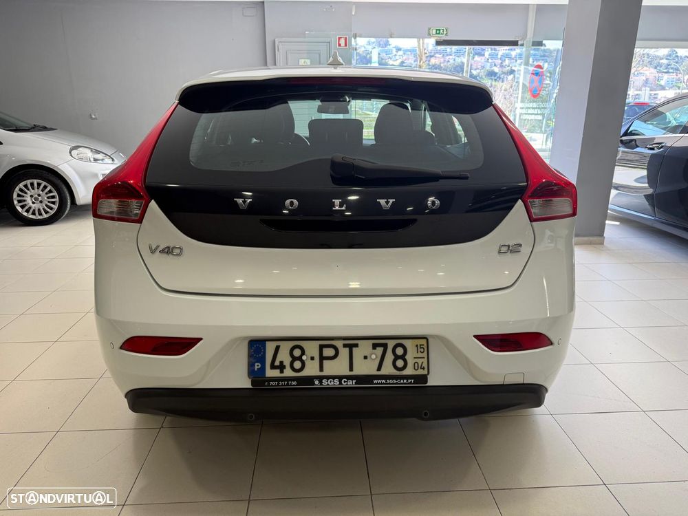 Volvo V40 - 4