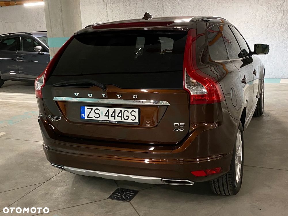 Volvo XC 60 D5 AWD Kinetic - 7