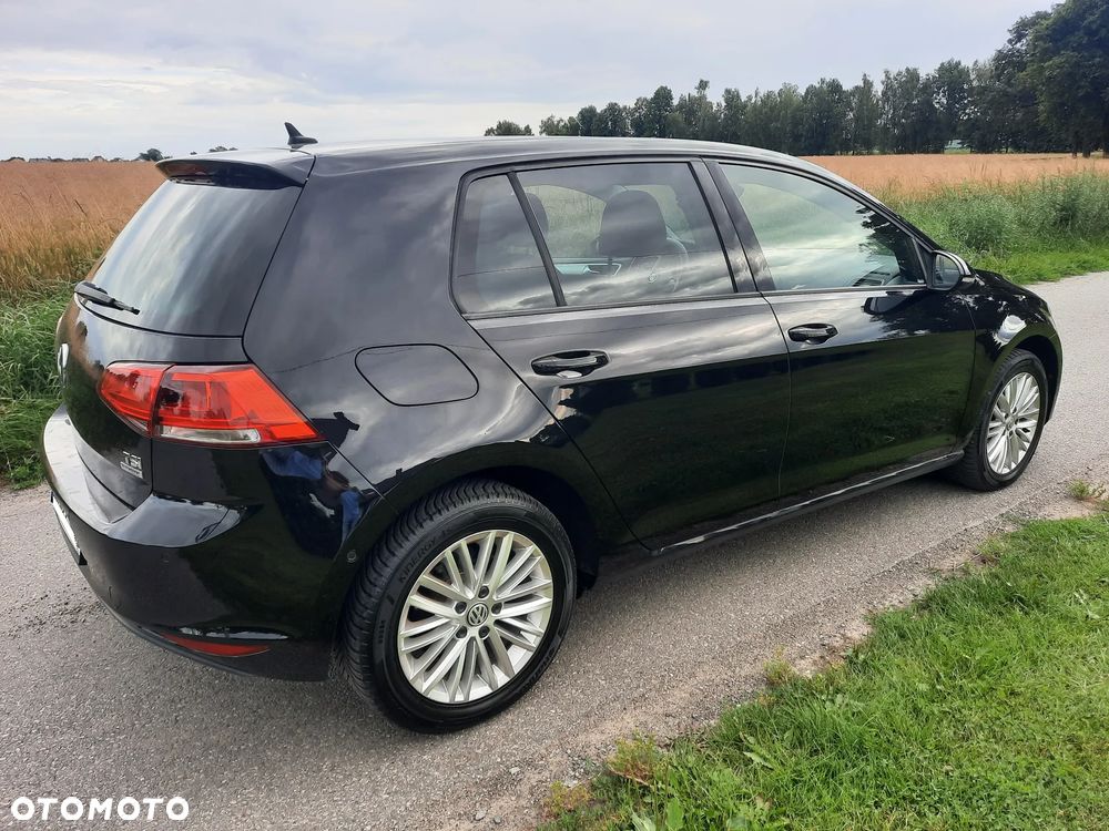 Volkswagen Golf 1.2 TSI BlueMotion Technology Cup - 3