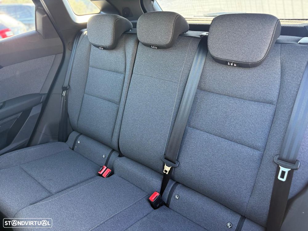 Renault Austral 1.3 Mild Hybrid Evolution Auto - 9