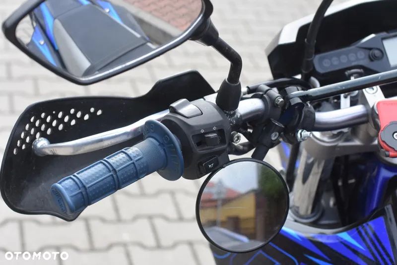 Yamaha WR - 27