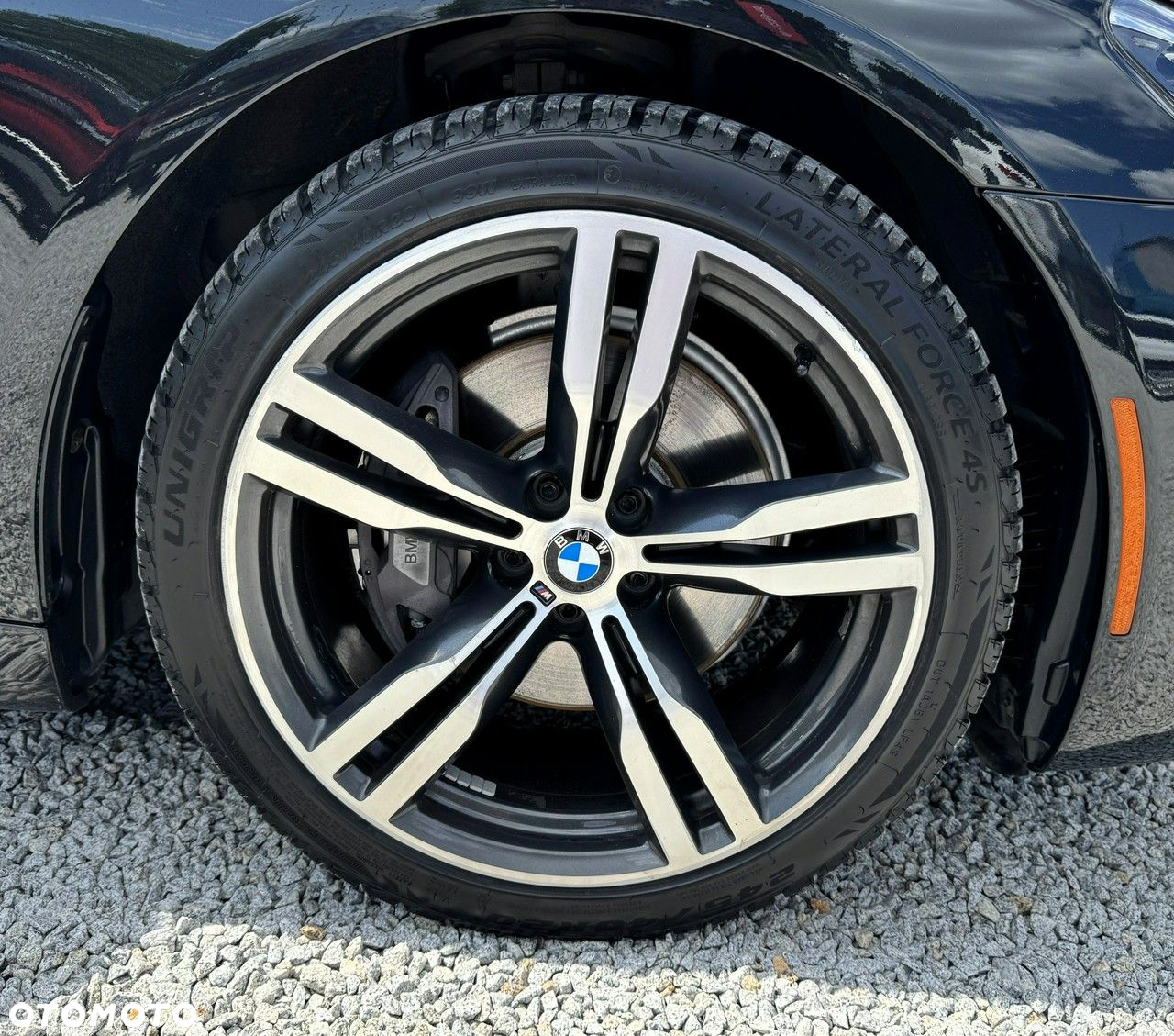 BMW Seria 7 740i - 9