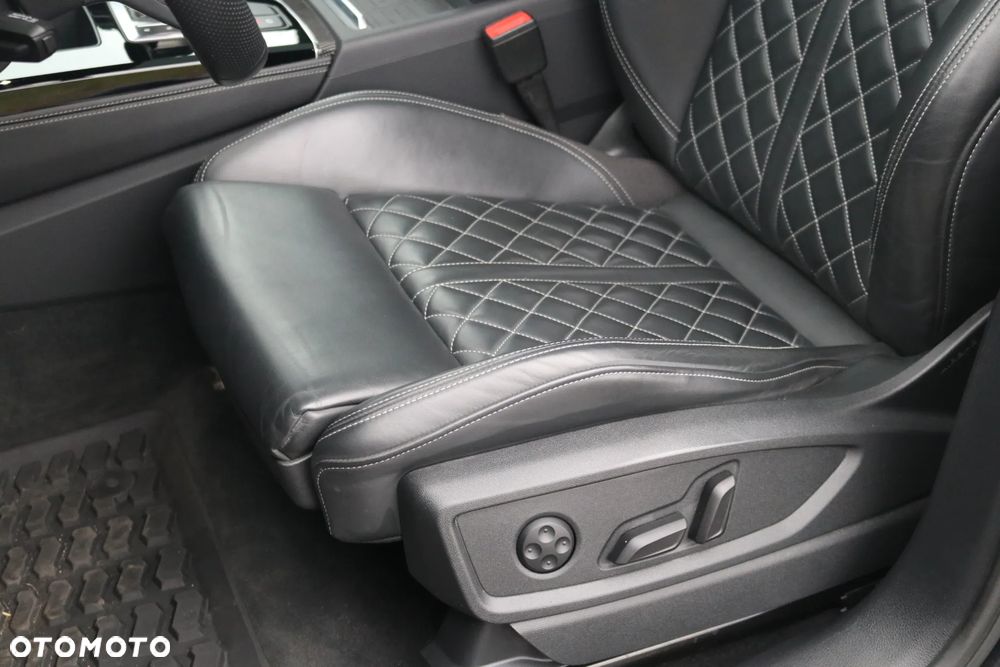 Audi SQ5 - 8