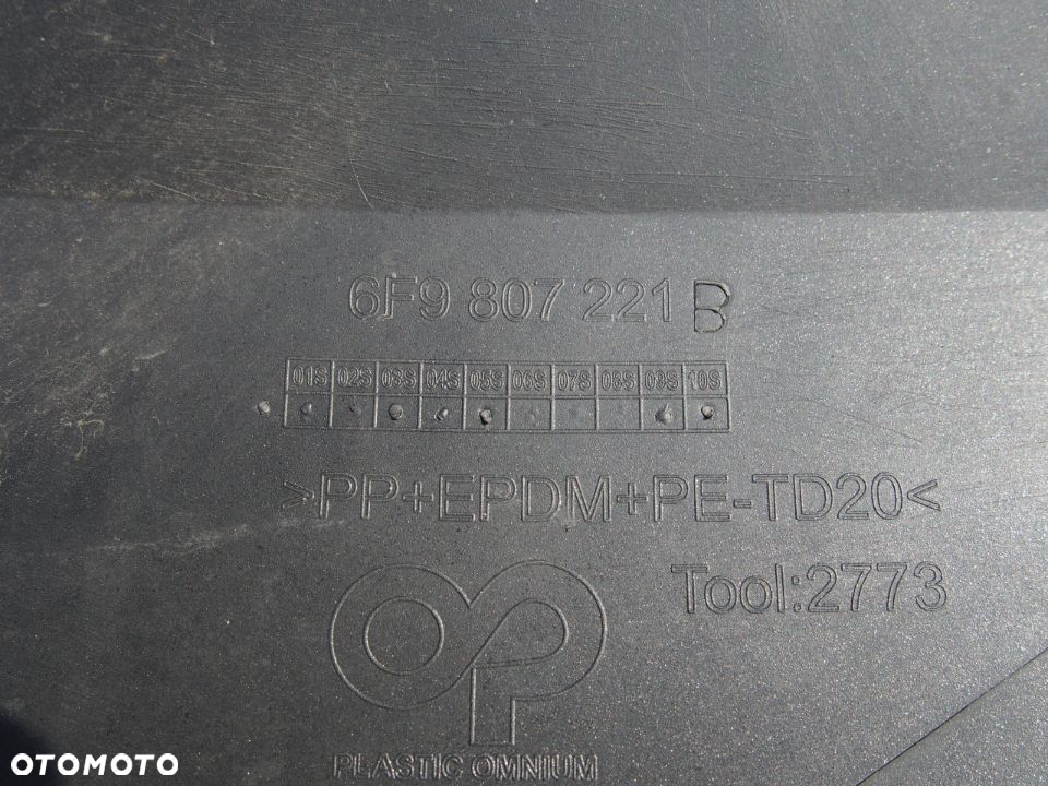 Seat Arona Zderzak przod przedni 17r - 4