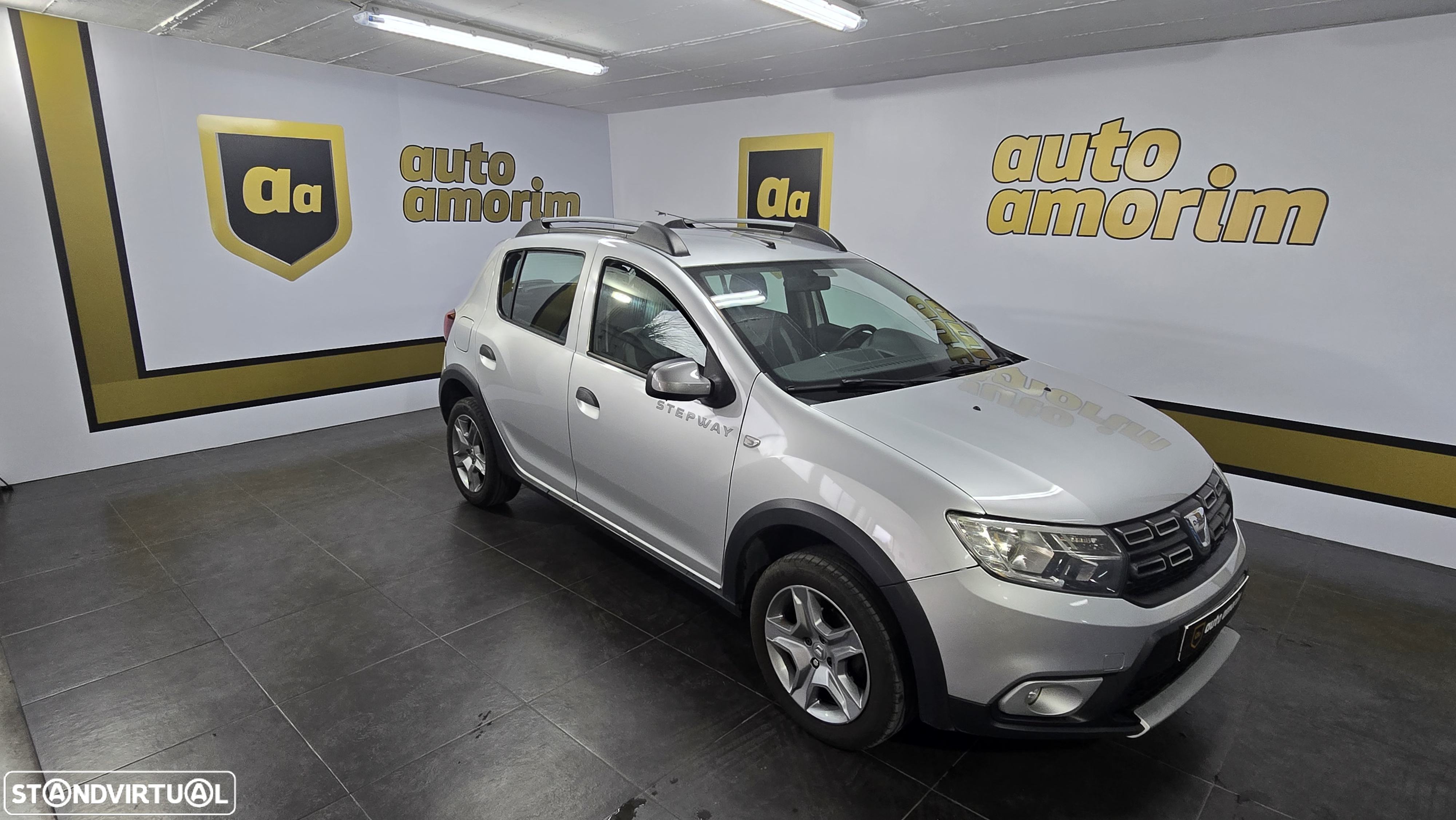 Dacia Sandero - 4