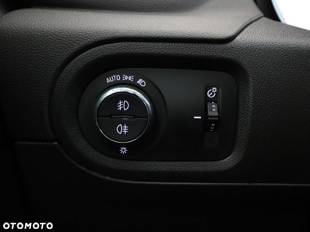 Opel Grandland X 1.5 D Start/Stop Business INNOVATION - 34