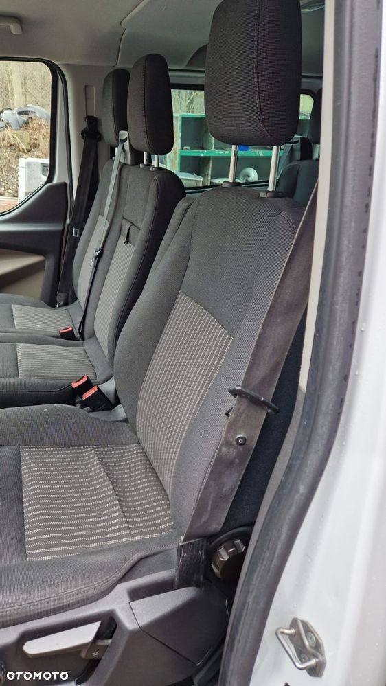 Ford Transit doka 6 osobowy - 28