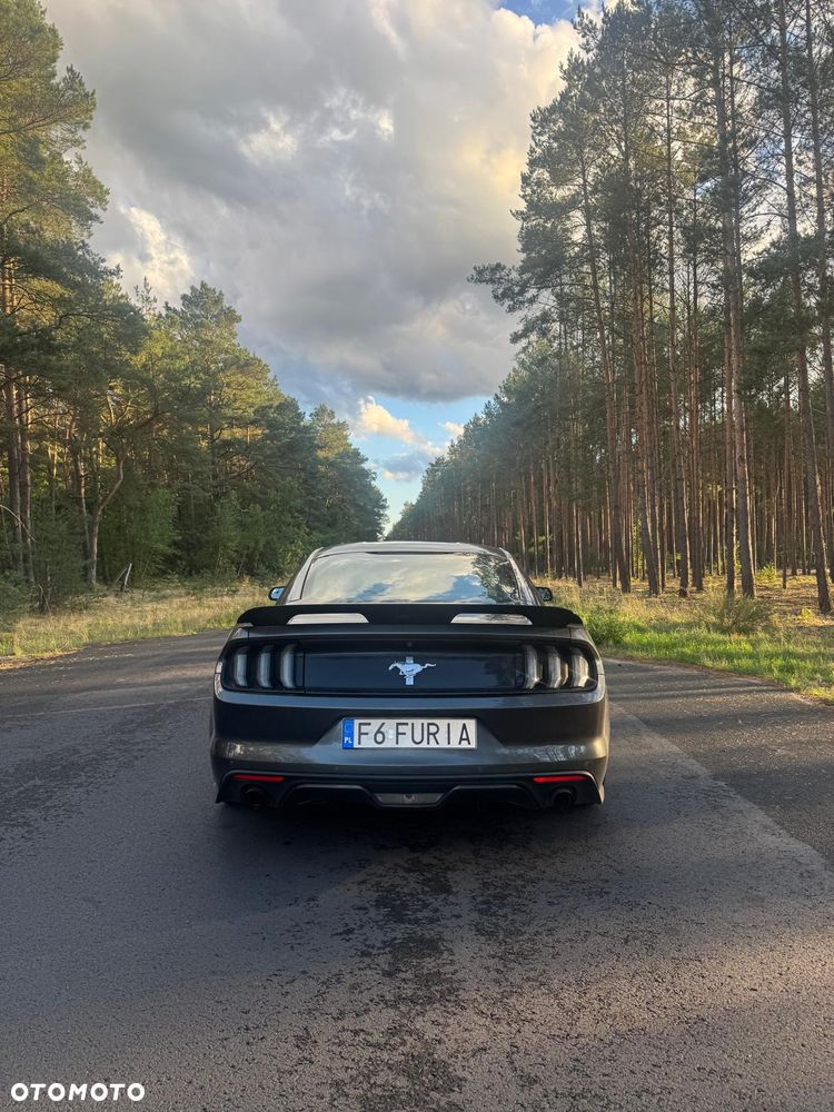 Ford Mustang 3.7 V6 - 3
