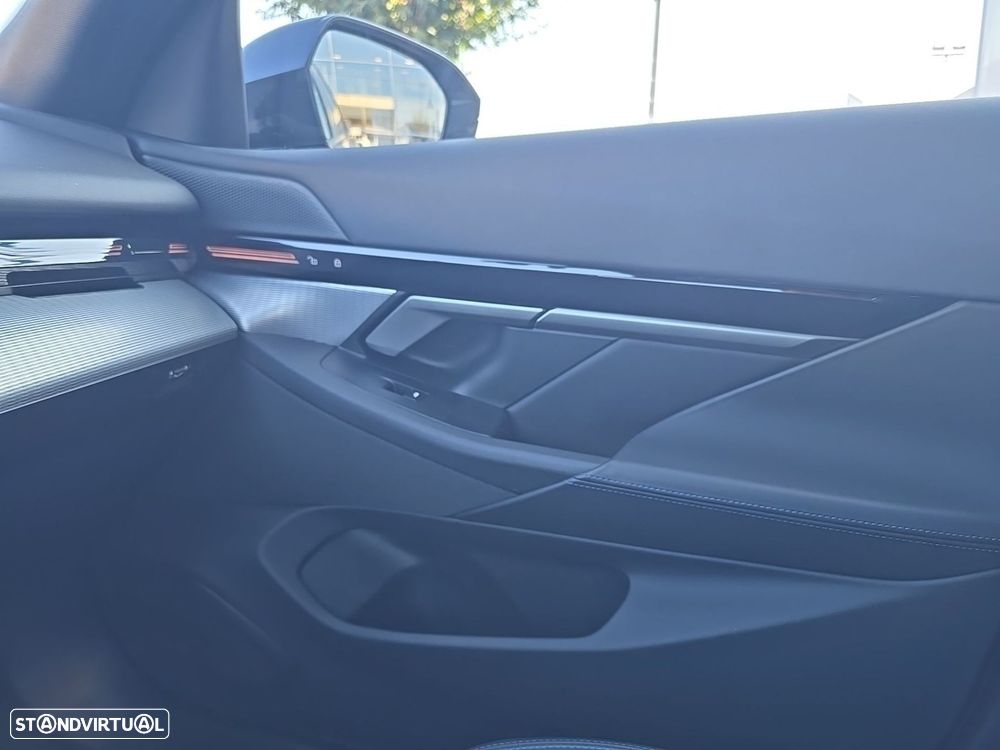 BMW 530 e Pack Desportivo M - 33