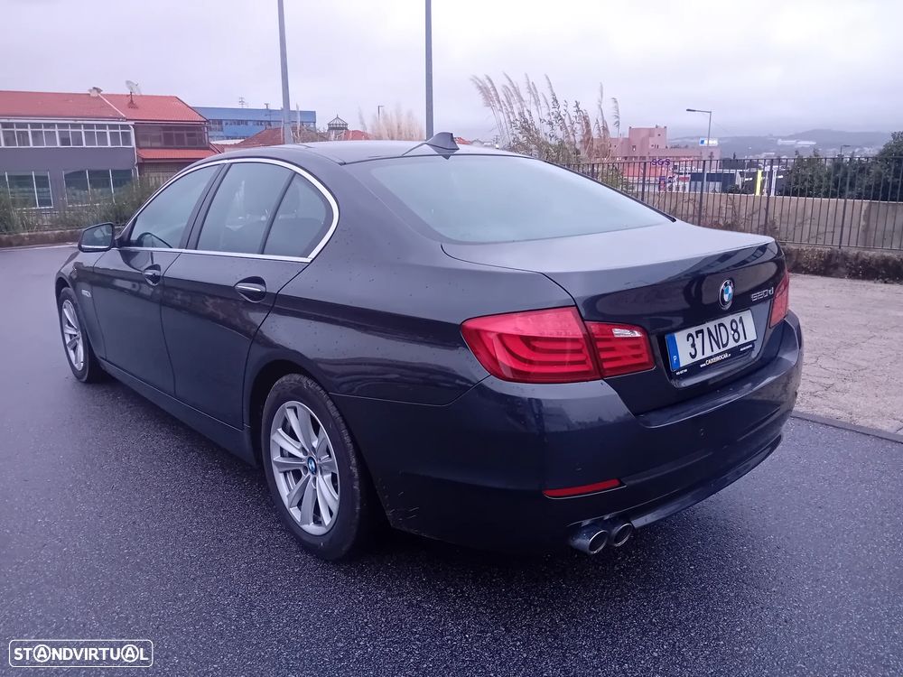 BMW 520 d Exclusive Auto 129g - 14