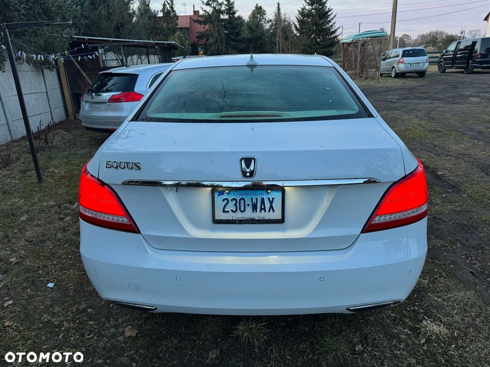 Hyundai Equus - 3