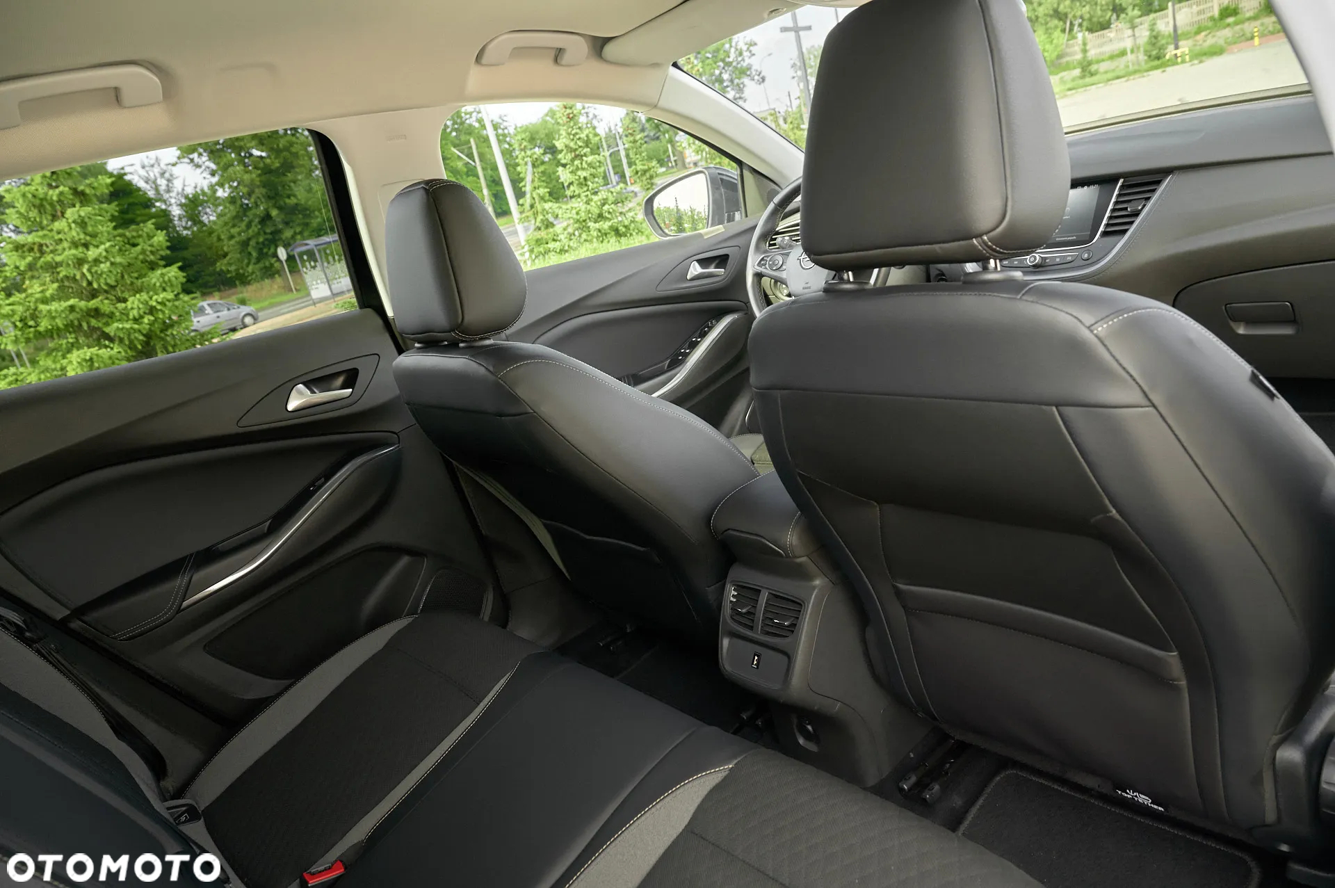 Opel Grandland X 1.2 T Innovation S&S - 27