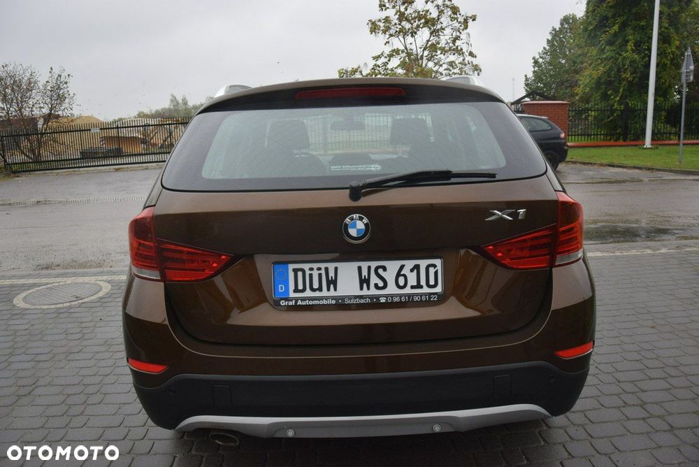 BMW X1 sDrive18d - 10