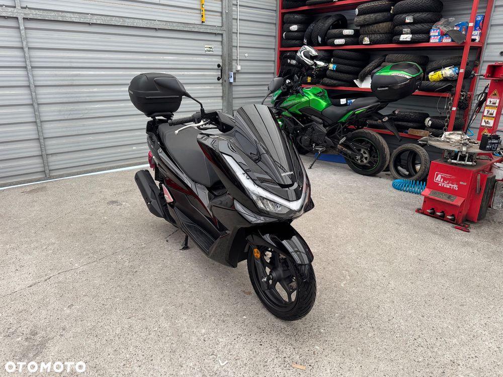 Honda PCX - 1