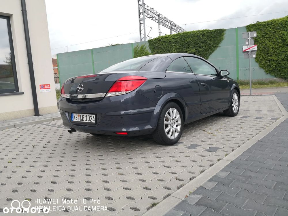 Opel Astra 1.8 Edition - 4