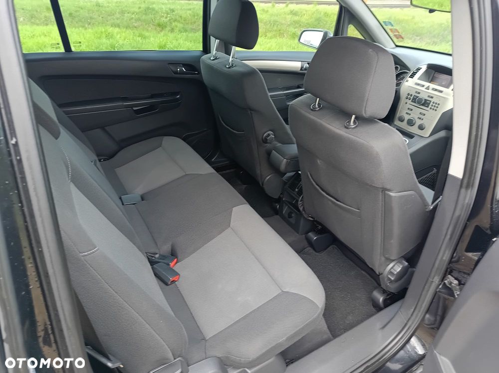 Opel Zafira - 5