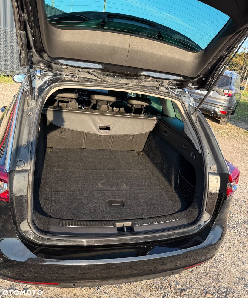 Opel Insignia - 38