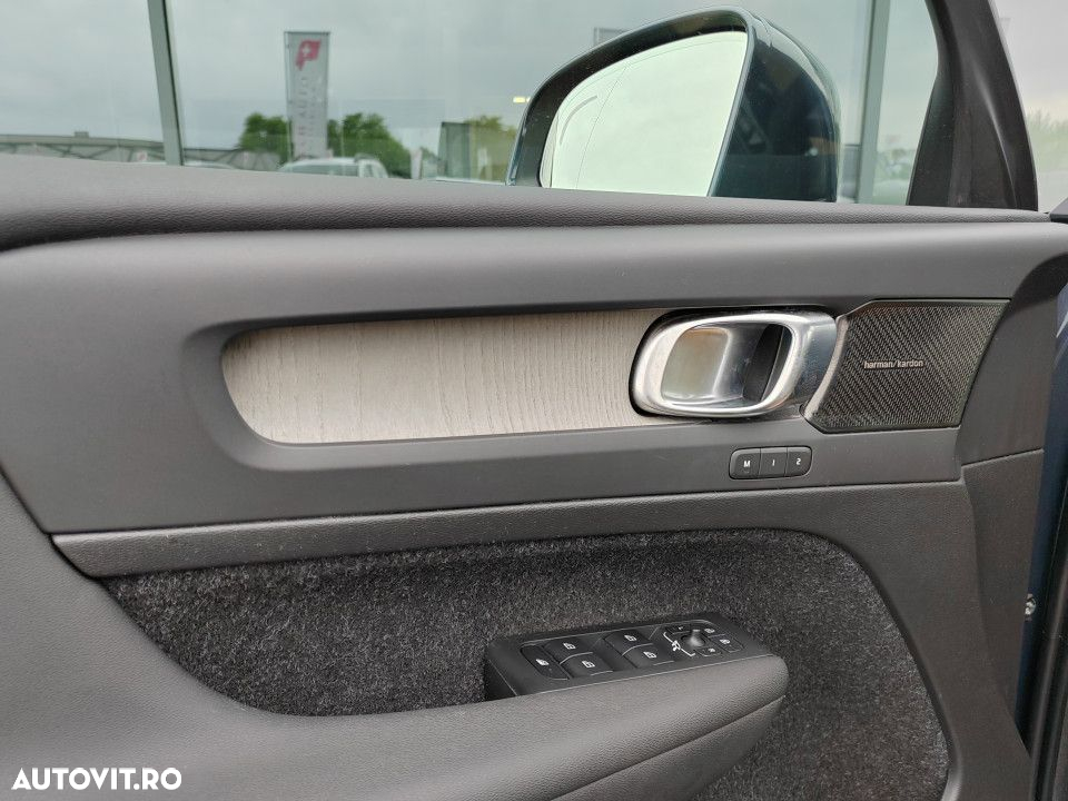 Volvo XC 40 Recharge T5 Twin Engine AT7 Inscription - 26