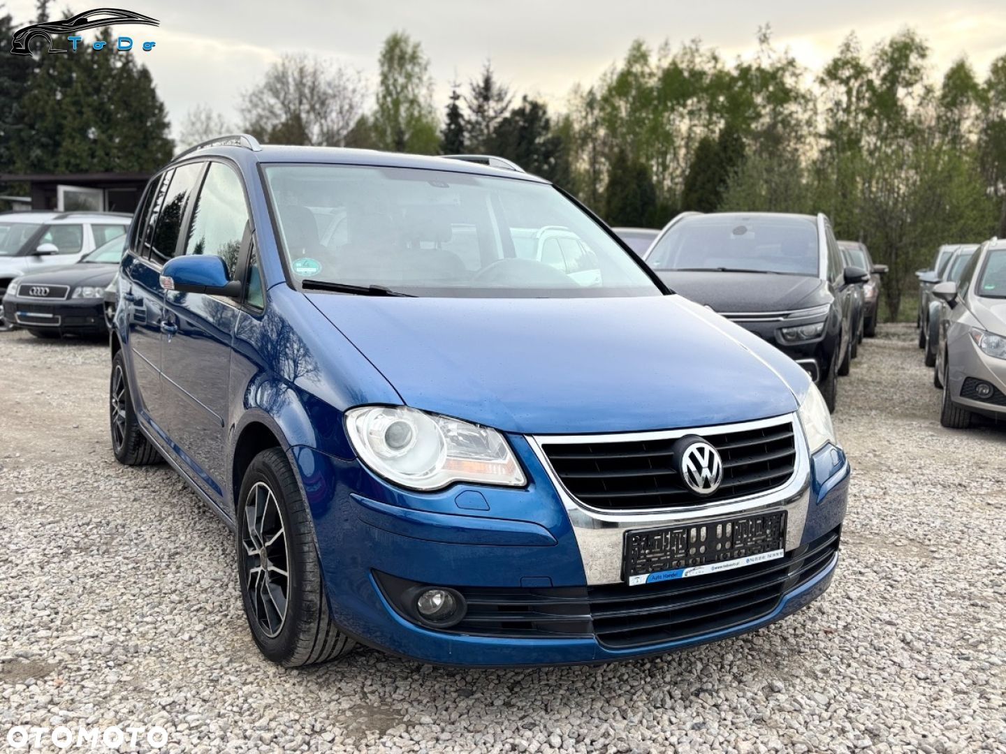 Volkswagen Touran 1.4 TSI Conceptline - 4