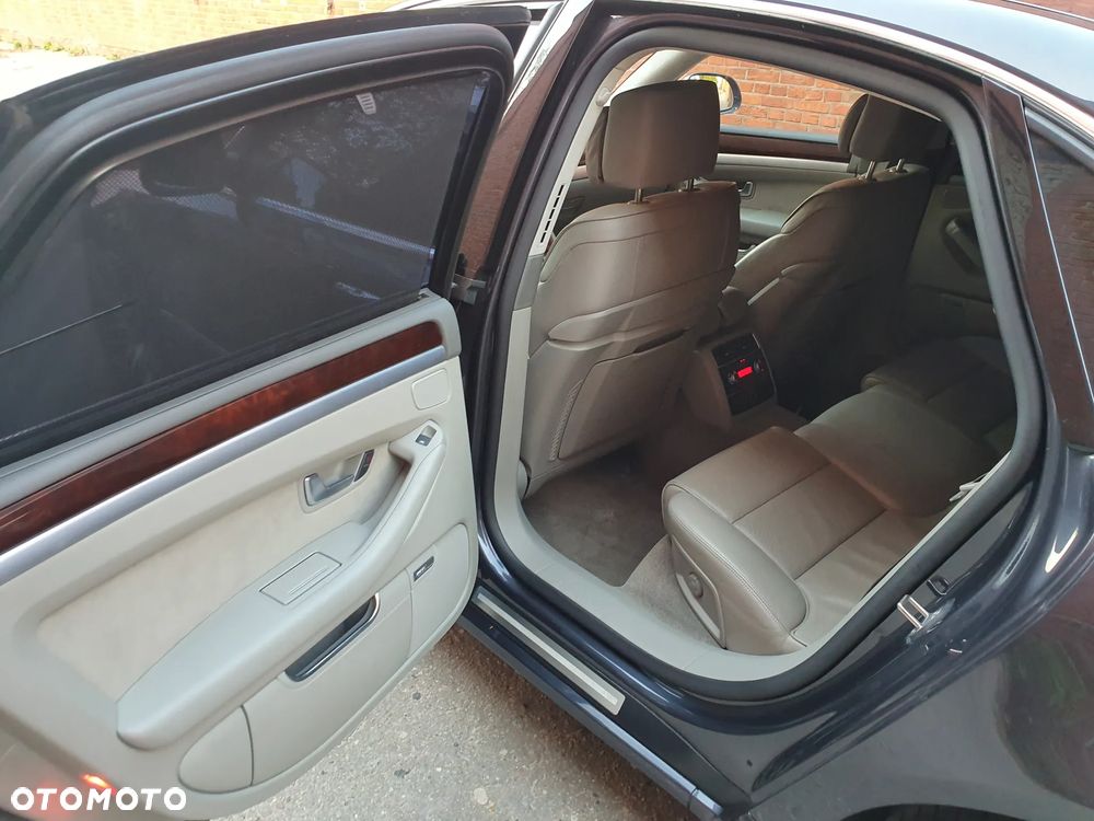 Audi A8 4.2 TDI Quattro - 17