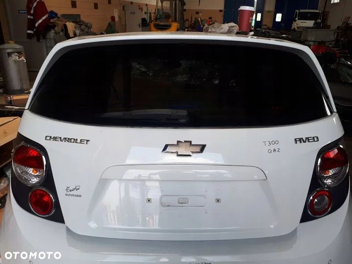 Chevrolet AVEO T300 ! Klapa Bagażnika ! Biała - 1