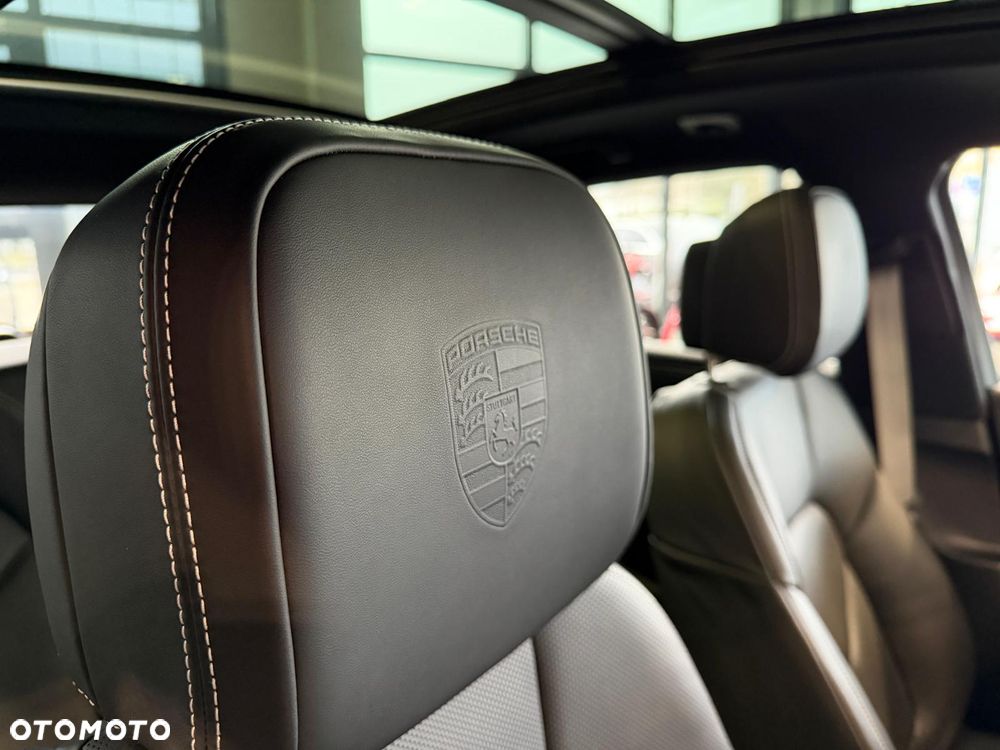 Porsche Macan T PDK - 26