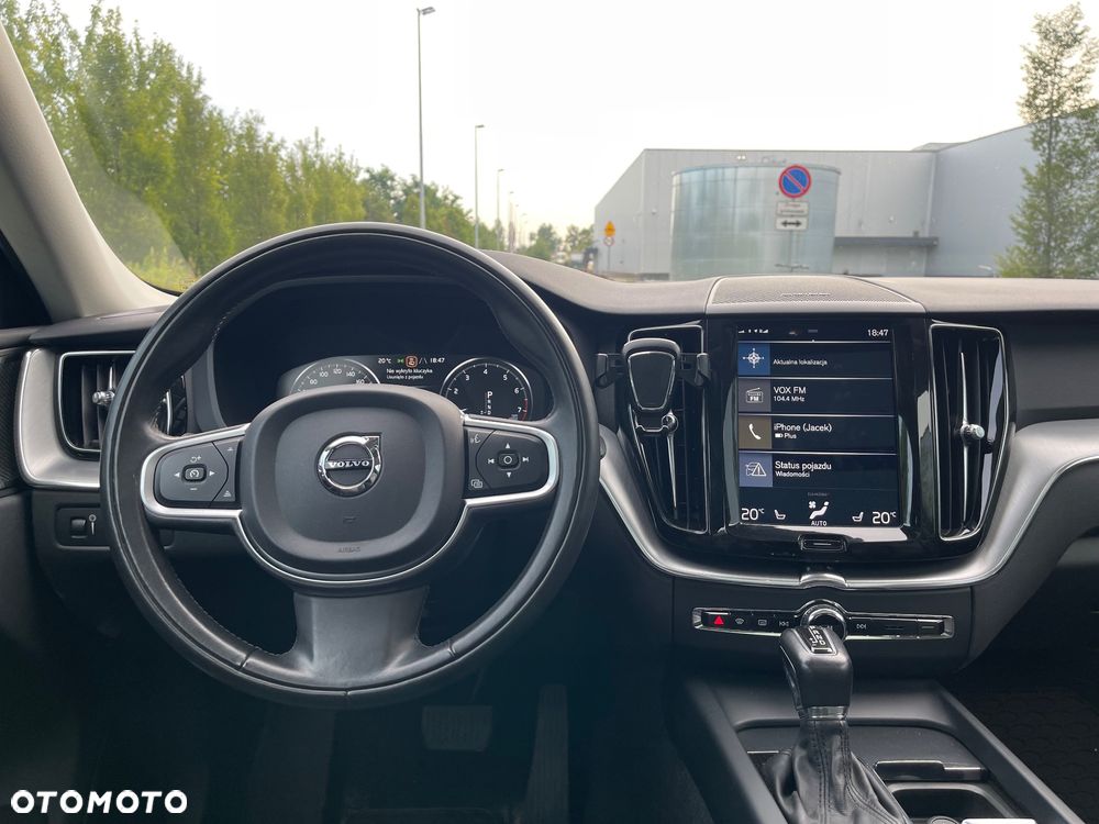 Volvo XC 60 T5 AWD Momentum - 20