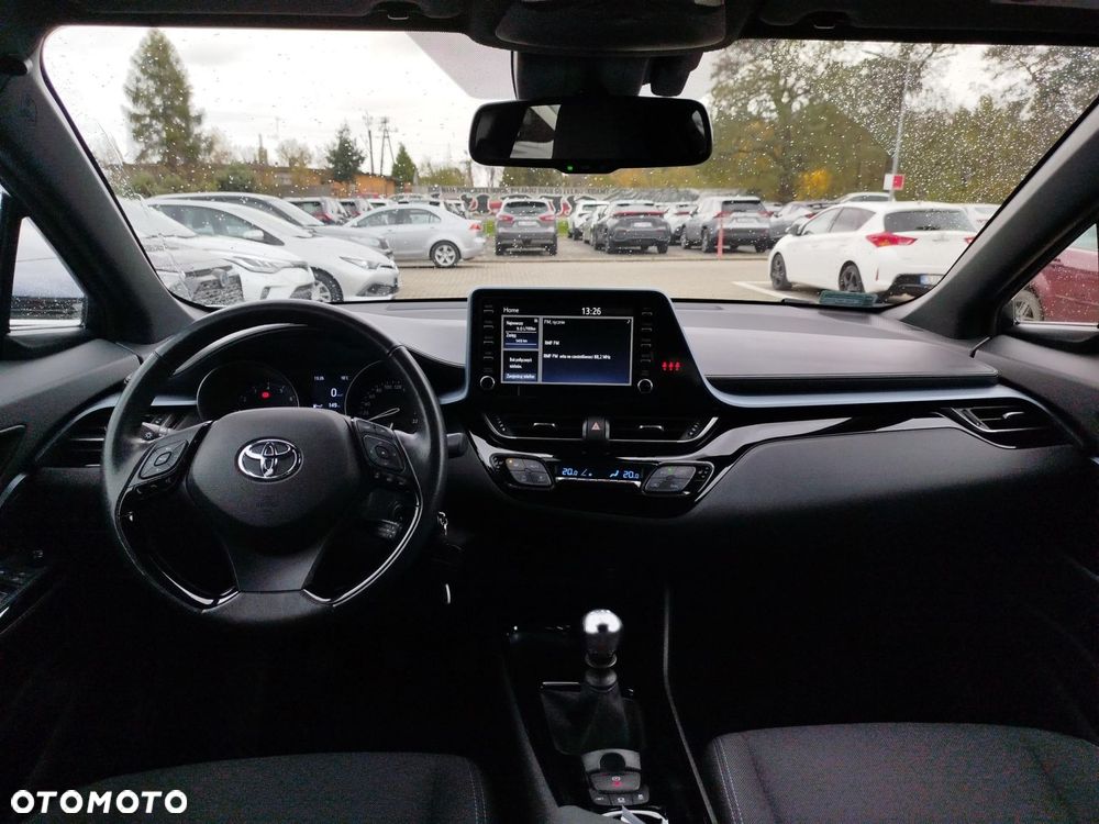 Toyota C-HR - 12