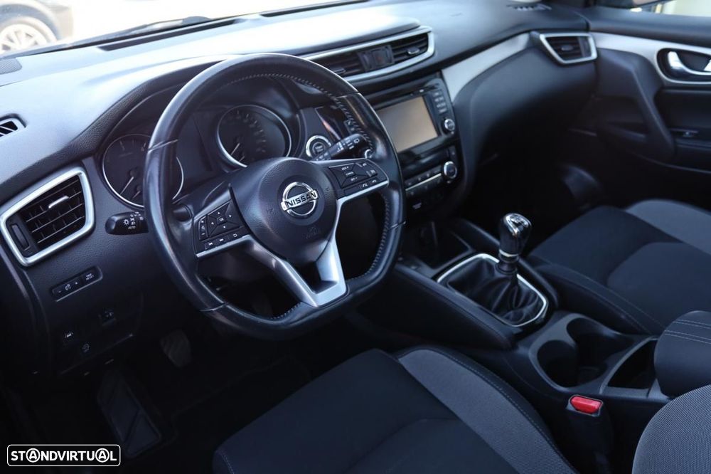 Nissan Qashqai 1.5 dCi N-Connecta Led - 9