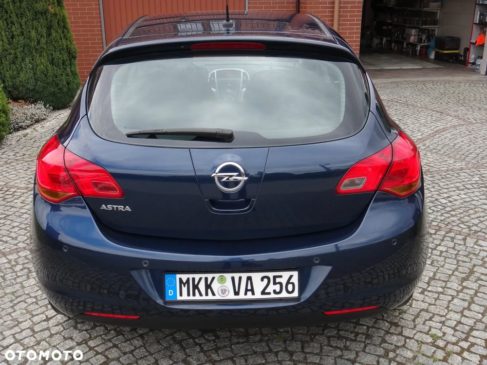 Opel Astra 1.6 Edition Sport - 30