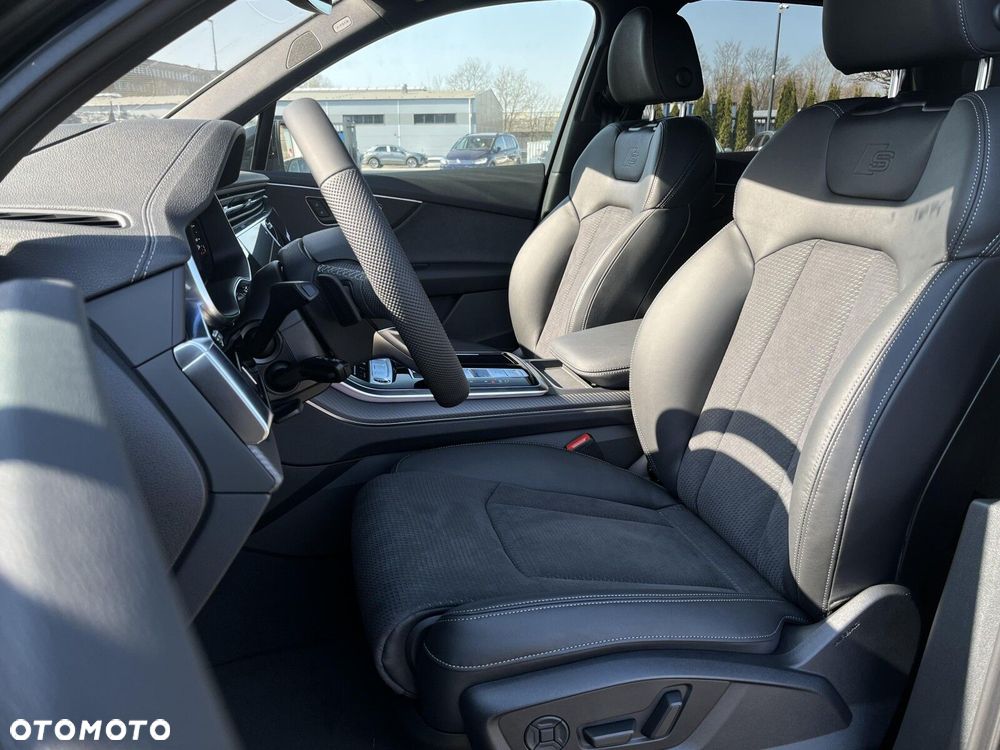 Audi Q7 - 17