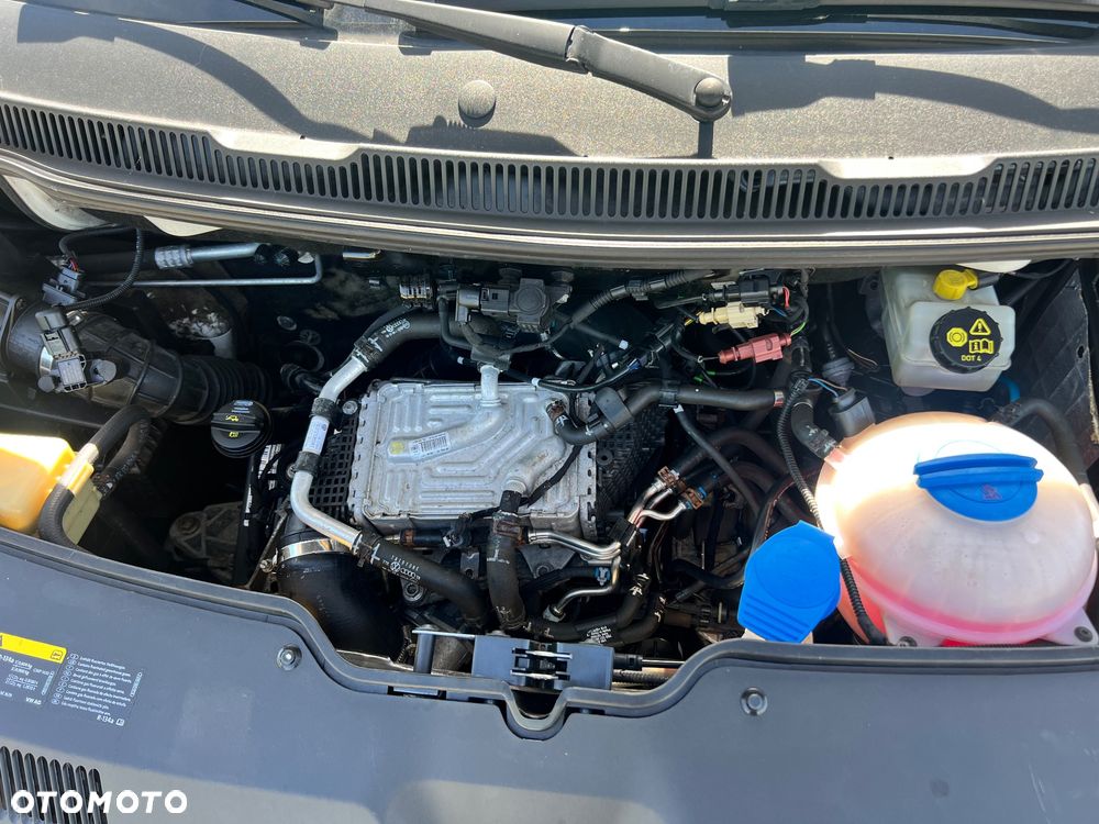 Volkswagen Transporter - 16