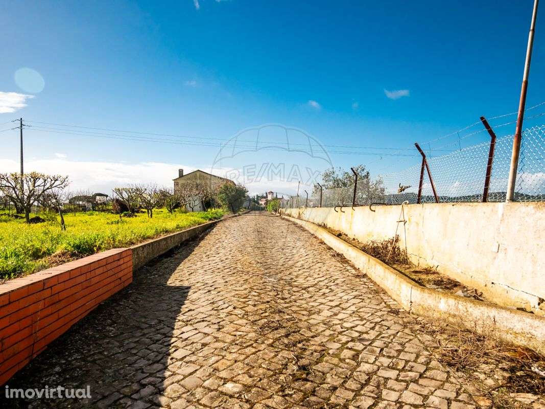 Moradia T6 para venda - Grande imagem: 3/23