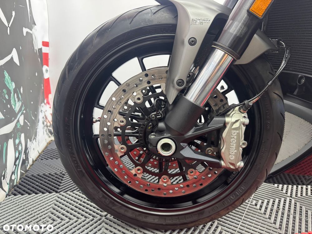 Ducati Diavel - 9