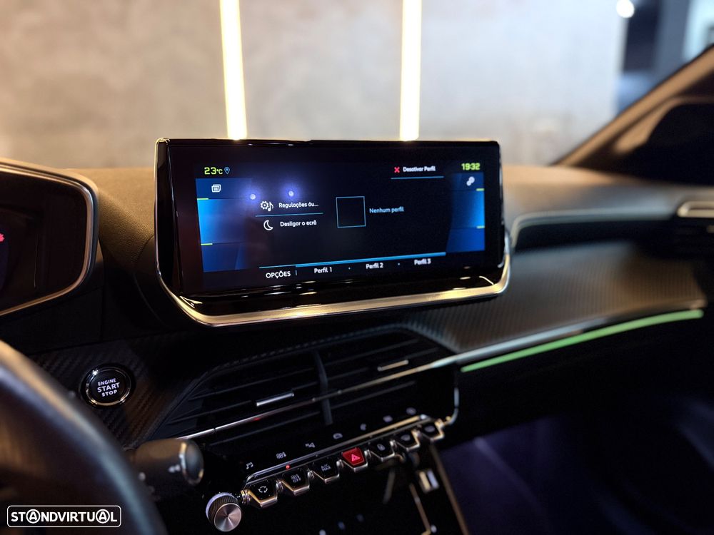 Peugeot e-208 50 kWh GT Pack - 50