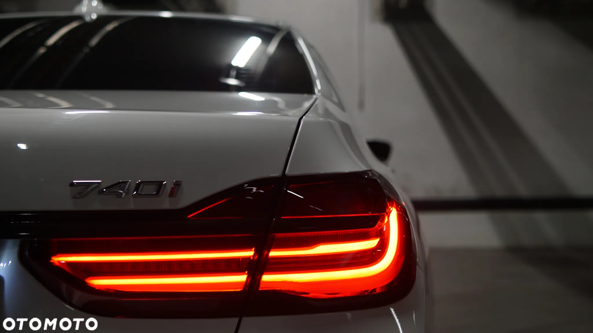 BMW Seria 7 740Li xDrive - 11