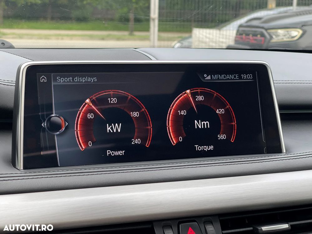 BMW X5 xDrive30d - 27