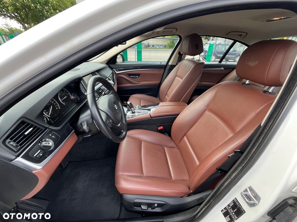 BMW Seria 5 520d - 10