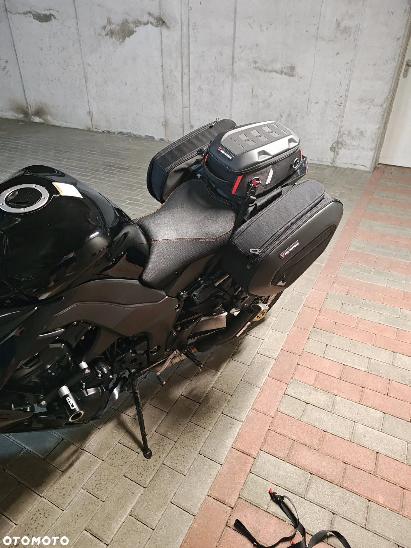 Kawasaki Z - 12
