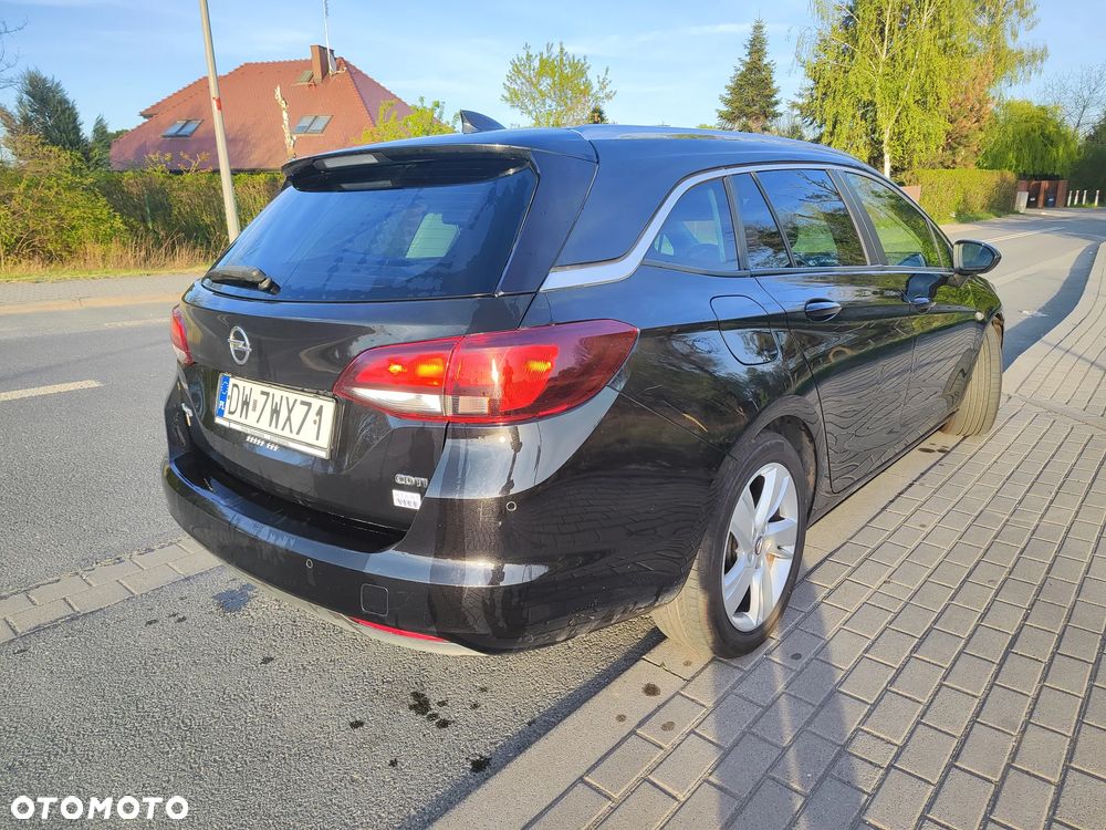 Opel Astra 1.6 CDTI Sport - 5