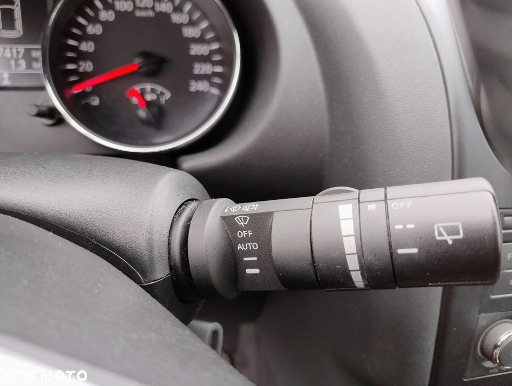 Nissan Qashqai 1.6 visia - 14