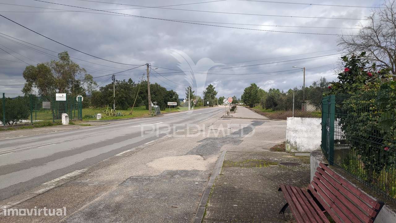 Terreno Urbano - Prédio Misto 4440 m2 - Carregueira - Chamusca - Grande imagem: 5/8