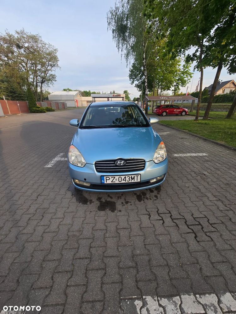 Hyundai Accent 1.4 Style - 10