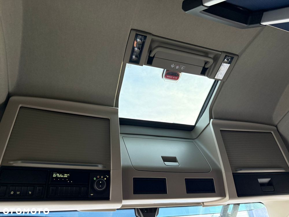Volvo FH500 /EURO6/FULL LED/NAVI/KLIMA.POSTOJOWA/SPROWADZONY - 39