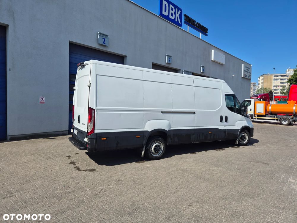 Iveco 35S16V (32724) - 10
