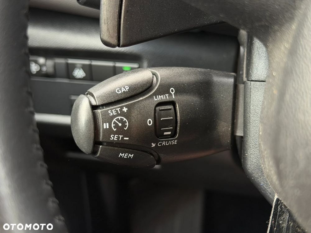 Citroën C5 Aircross 1.6 PureTech Feel EAT8 - 21